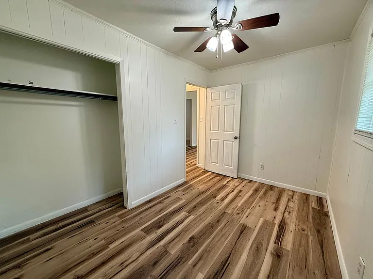 3705 Griffin St — Photo 9