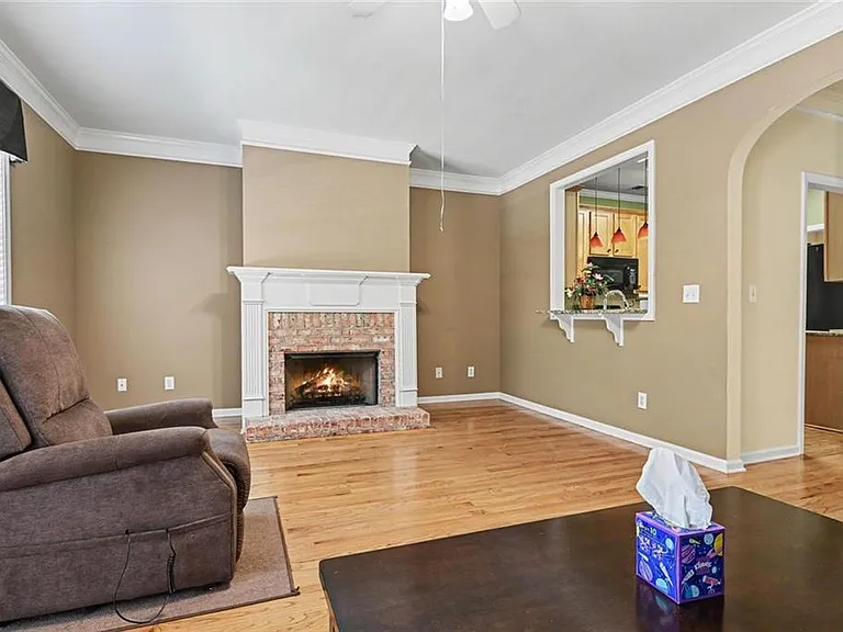 1533 Endurance Hill Dr NW — Photo 3