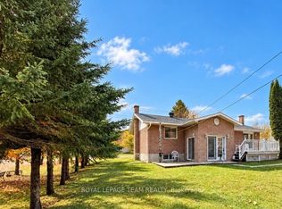 612 Elgin St, Laurentian Valley, ON K8A 4H2