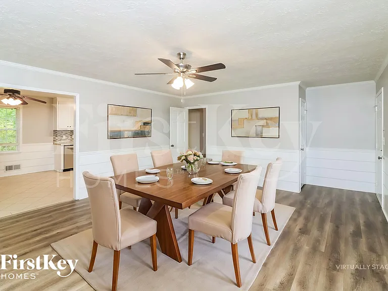 3692 Cambridge Dr SW — Photo 7