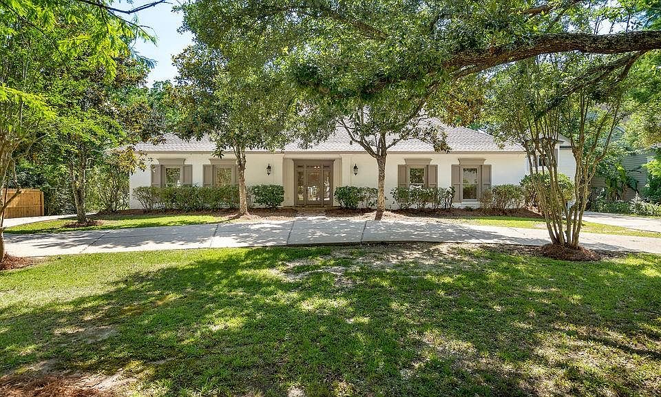 4 Laurelwood Dr, Covington, LA 70433 Zillow