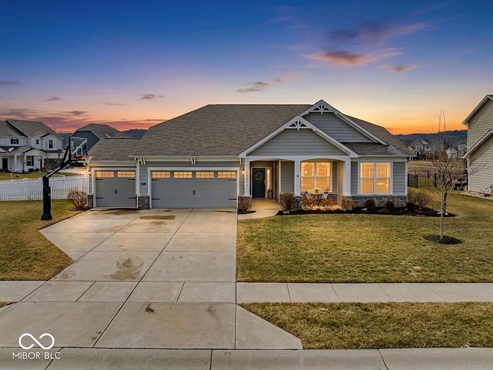 1st image of 15977 Bugle Ridge Dr