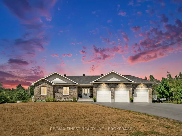 10541 Wylie Way, North Dundas, ON K0E 1S0