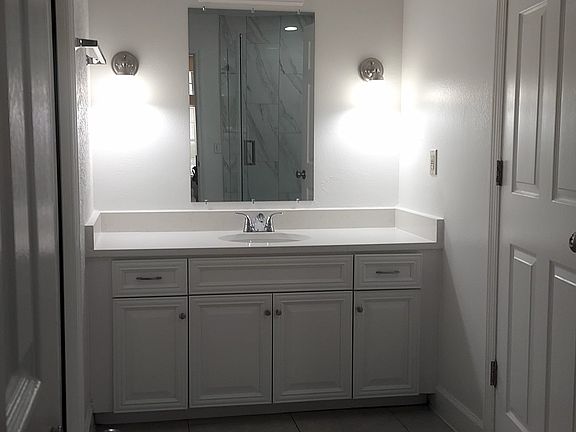 2nd image of 1475 Farrindon Cir
