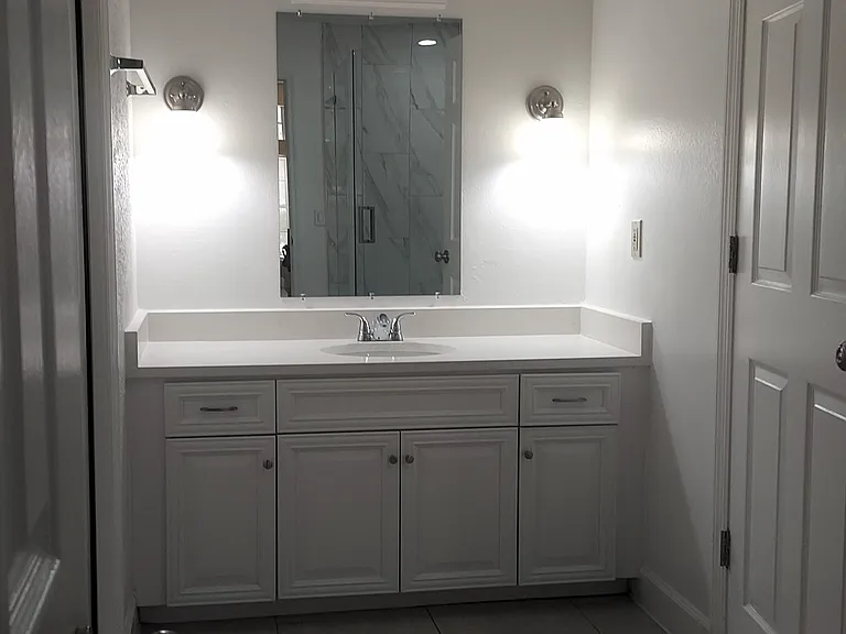 1475 Farrindon Cir — Photo 2