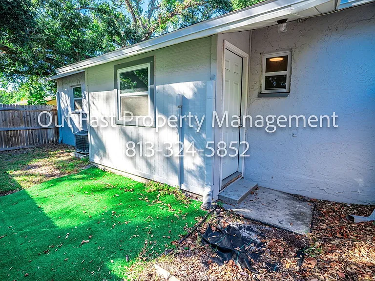 430 3rd Ave — Photo 36