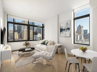 400 W 55th St APT 18D, New York, NY 10019
