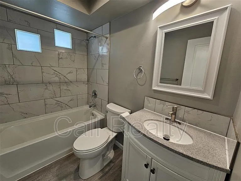 904 W Lincoln Pl #5 — Photo 7