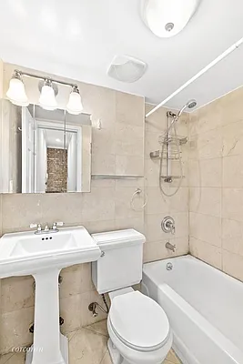 Rented by Corcoran | media 13