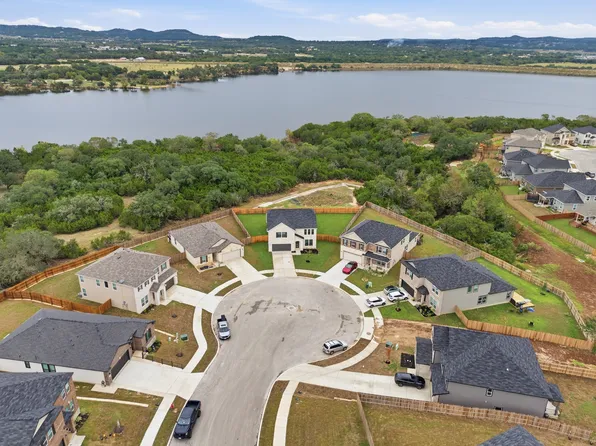 644 Siefert Pond Dr, Boerne, TX 78006