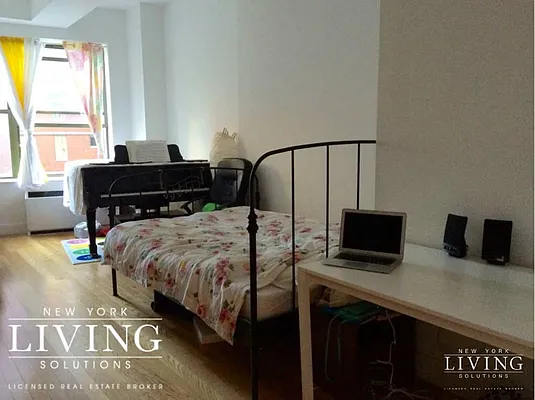 Rented by NY Living Solutions | media 35