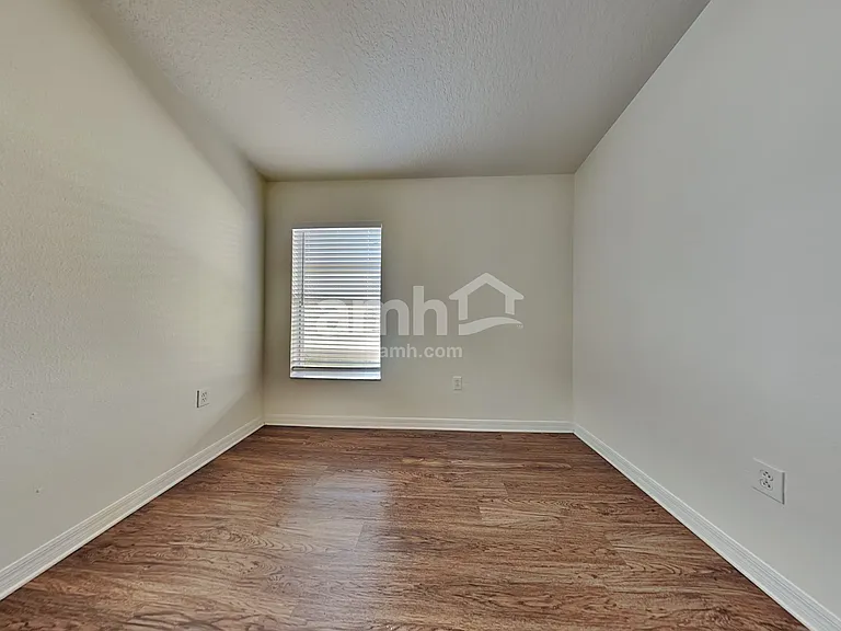 1002 Cristelle Jean Dr — Photo 17