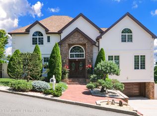 91 Ridge Ave, Staten Island, NY 10304