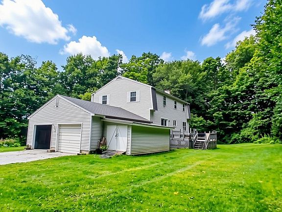 5th image of 384 Duffy Road