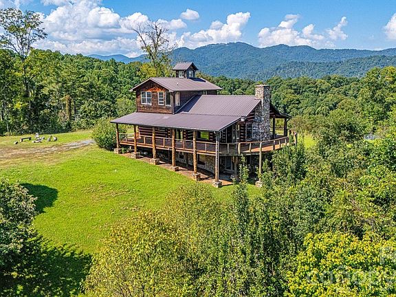 2nd image of 891 Logans Ridge Dr