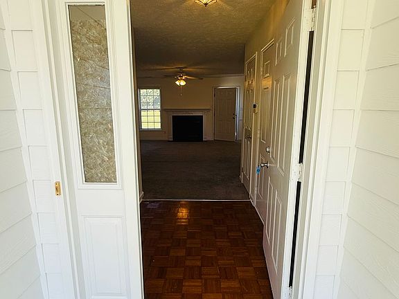 2nd image of 307 Buckeye Dr
