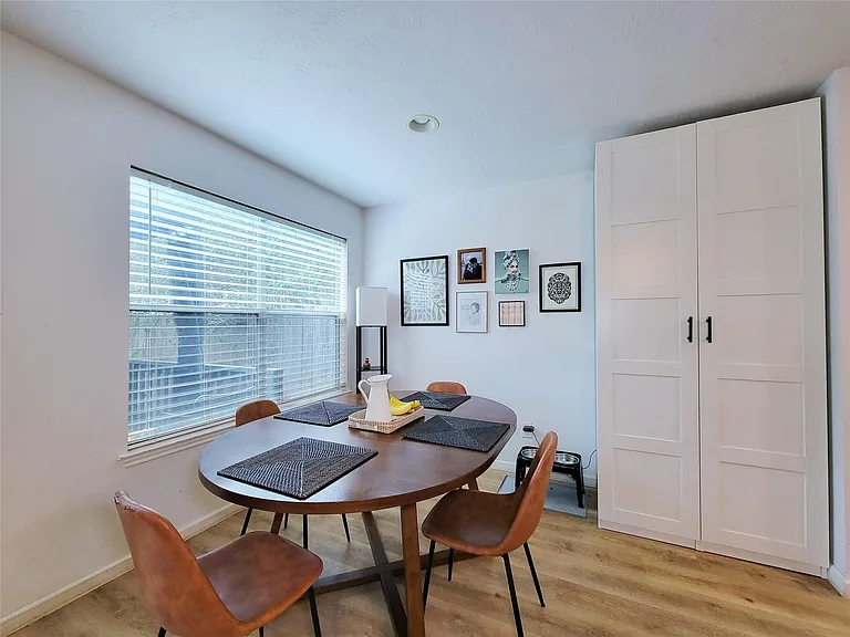 42 Wineberry Pl — Photo 9
