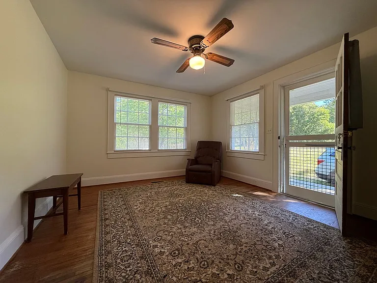 2109 Horne Town Rd — Photo 7