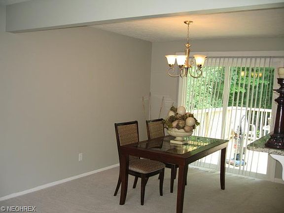 3rd image of 865 Wellmon St