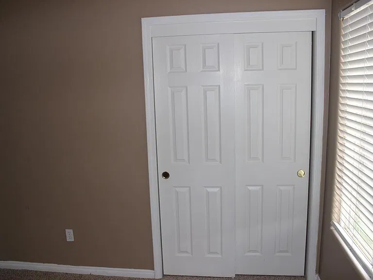 14501 Flower Crest Ave — Photo 12
