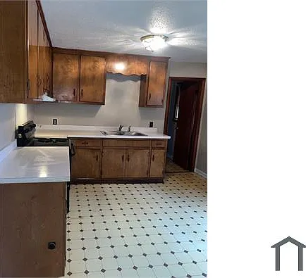6322 Pine St — Photo 8