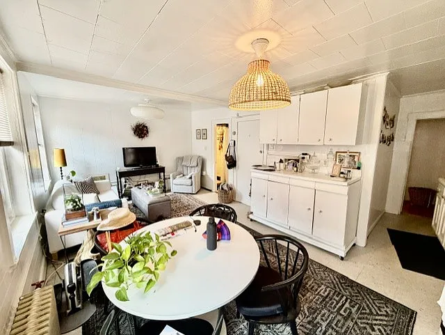 12 Hanover Ave #4 — Photo 1