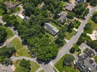 2469 Shades Crest Rd, Vestavia Hills, AL 35216