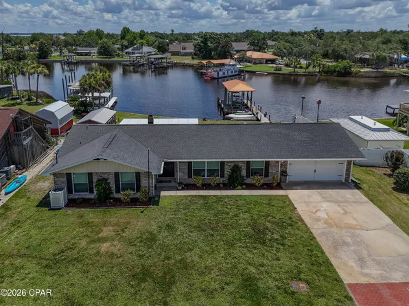 213 Kentucky Ave, Lynn Haven, FL 32444