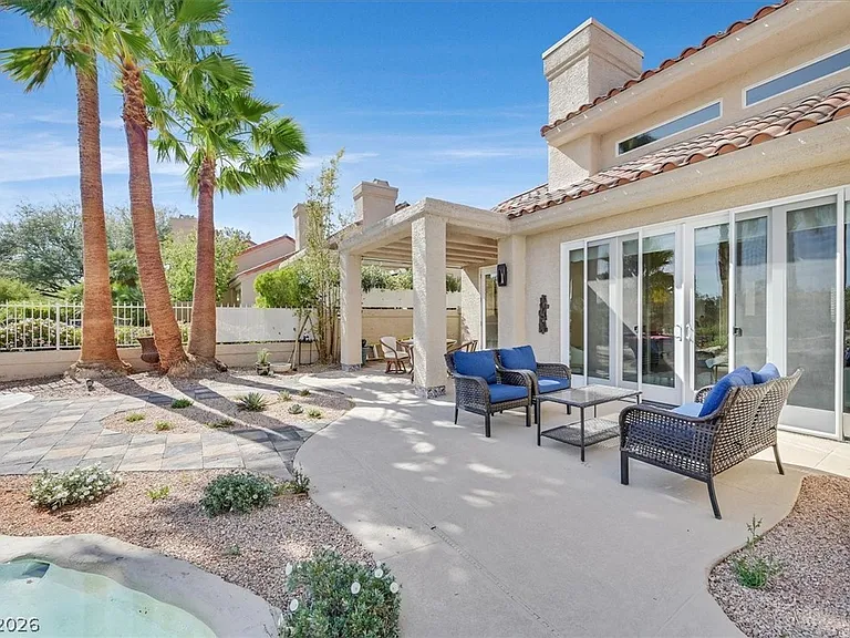 8161 Round Hills Cir — Photo 34