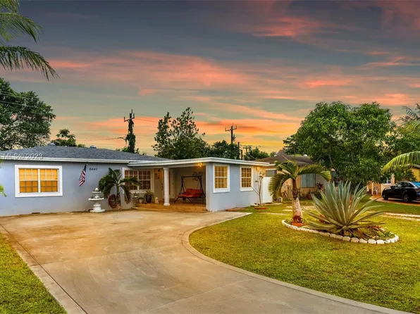 6440 Rodman St, Hollywood, FL 33023