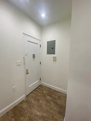 Rented by Urban Real Estate Property Group Inc | media 5