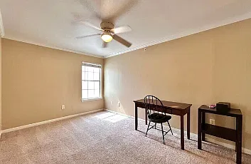 2 bed, 900 sqft, $2,200 — Photo 4