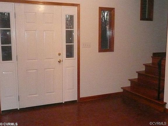 2nd image of 3403 N Radford Dr