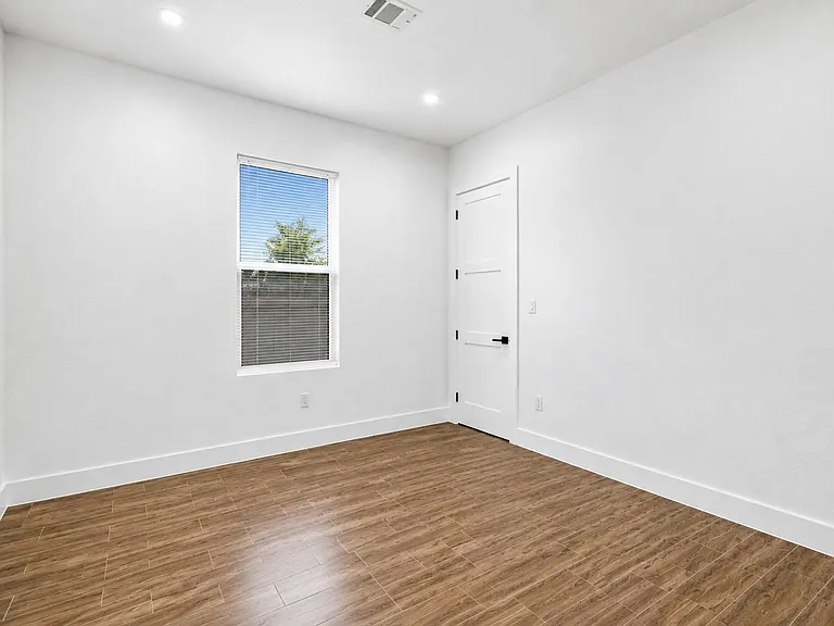 323 Road 5840 — Photo 5