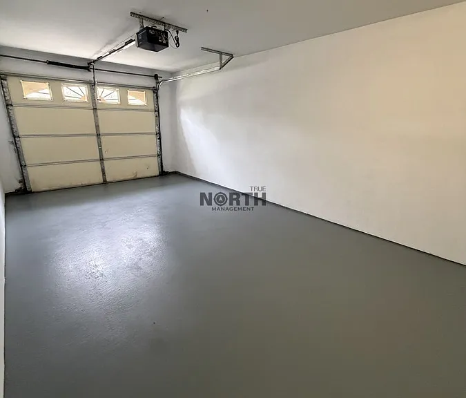 320 Irving St — Photo 17