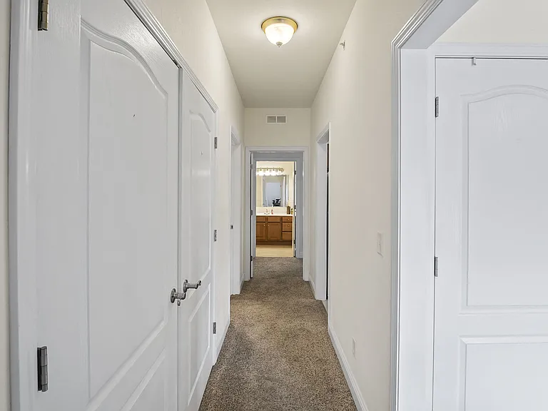 1303 Black Diamond Dr — Photo 55