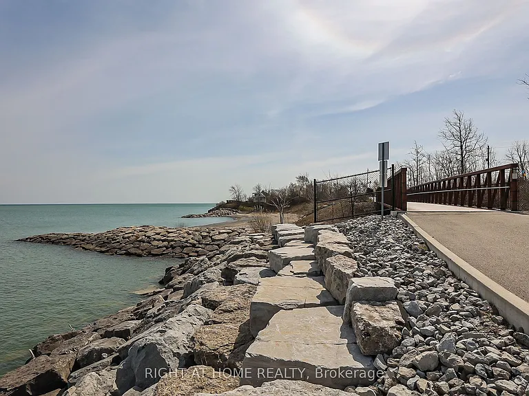 385 Winston Rd #701 — Photo 44