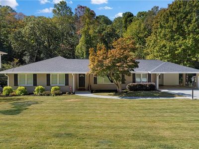 720 Starlight Ln, Sandy Springs, GA, 30342