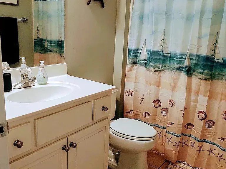 305 Brady Way — Photo 6