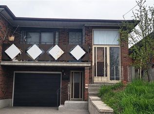 4 Imogene Ave, Toronto, ON M9M 1N6