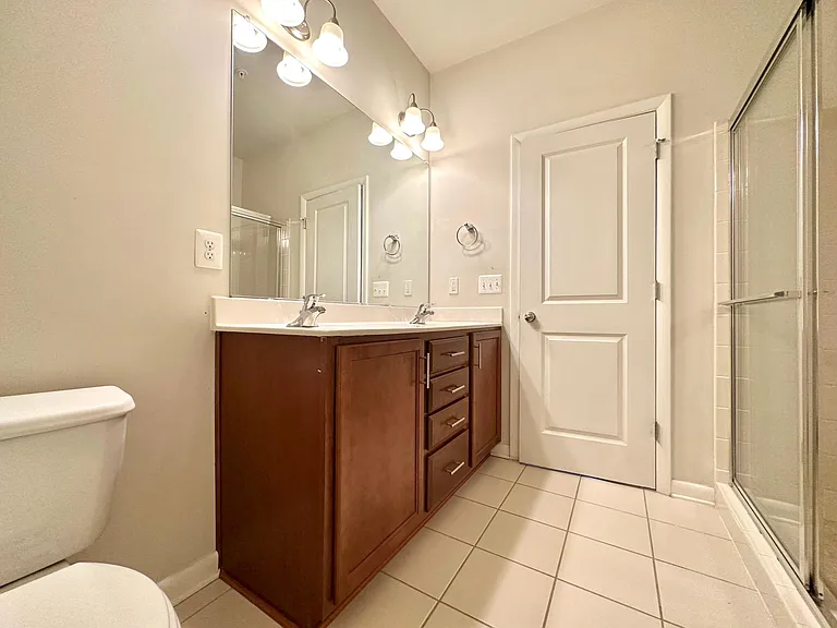 127 Decoverly Dr — Photo 21