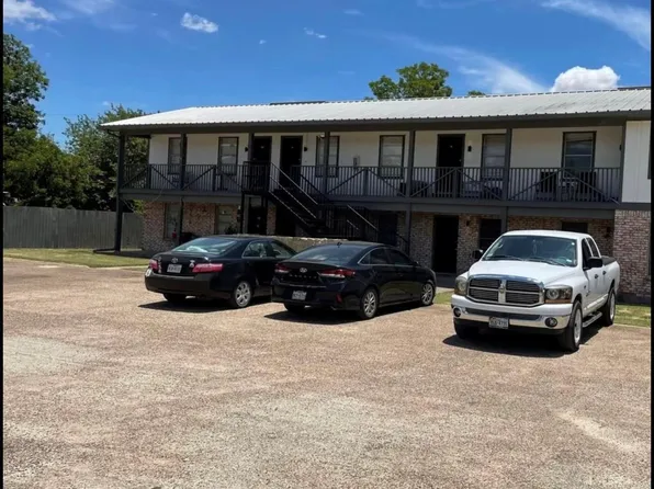 500 E Hayes Ave #103, Whitney, TX 76692