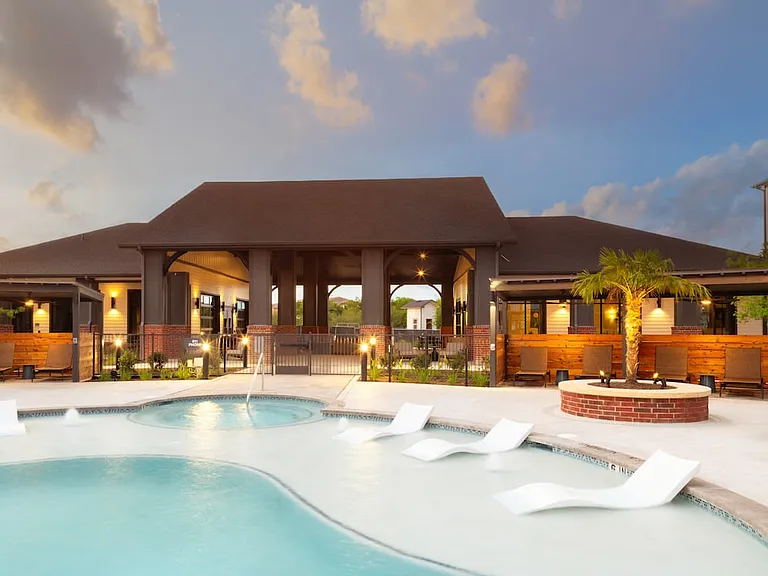 Resort-style pool with cabana