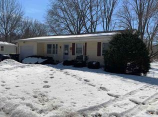 707 Arbor Dr, Iowa City, IA 52245