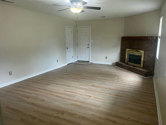 4th image of 706 Cottonwood Ct