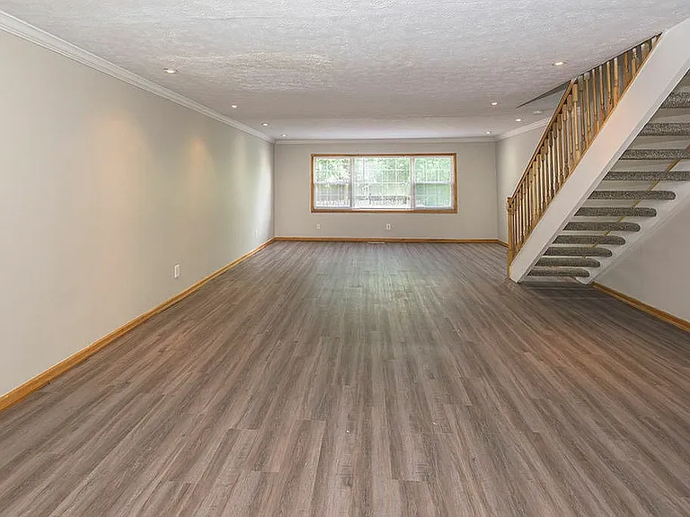 Private Reserve Townhomes — Photo 21