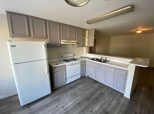 9905 S Broadway APT 101, Los Angeles, CA 90003