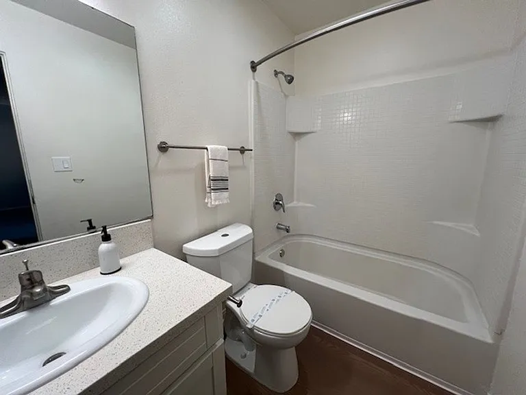 Pacific Palms Apartment Homes — Photo 38