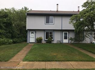 97 Greenwood Loop Rd, Brick, NJ 08724