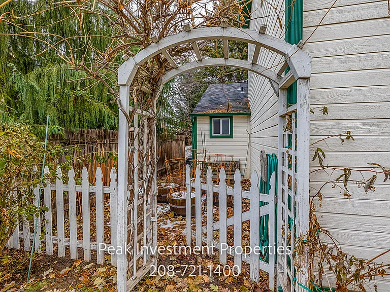 S Colorado Ave — Photo 4